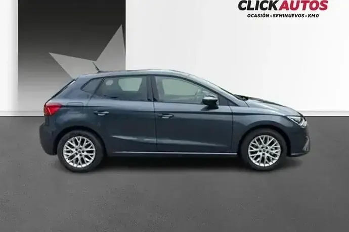 Usado Seat Ibiza FR 115 CV (84 kW) 2025 Utilitario