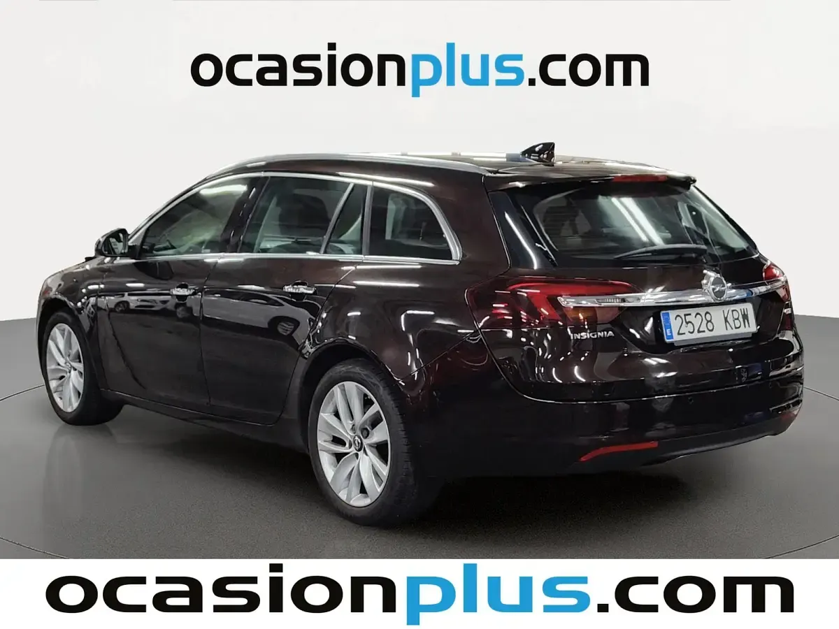 Usado Opel Insignia Excellence 136 CV (100 kW) 2017 Marrón Familiar