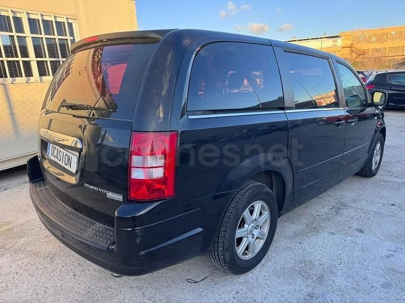 Usado Chrysler Grand Voyager 163 CV (119 kW) 2010 Negro Monovolumen