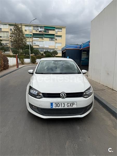 Blanco Usado 2010 VW Polo Advance Berlina | 4000 € (Buen precio) - Imagen 1/4