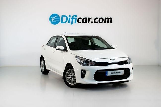 Usado Kia Rio GT-Line 120 CV (88 kW) 2019 Blanco Berlina