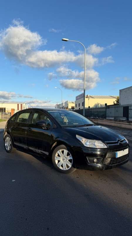 Negro Usado 2010 Citroën C4 Exclusive Berlina | 2500 € (Precio justo) - Imagen 1/4