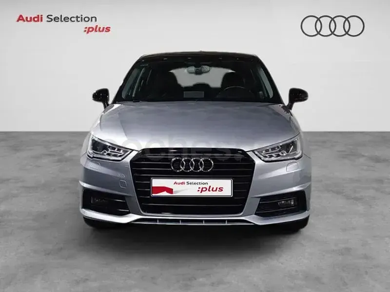 Usado Audi A1 Sportback Exclusive 116 CV (85 kW) 2018 Gris / plata Utilitario