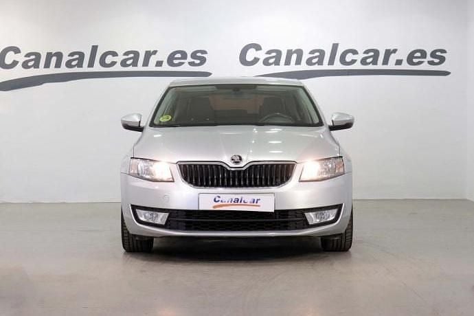 Brugt Skoda Octavia Ambition 105 HK (77 kW) 2015 Sølv Hatchback