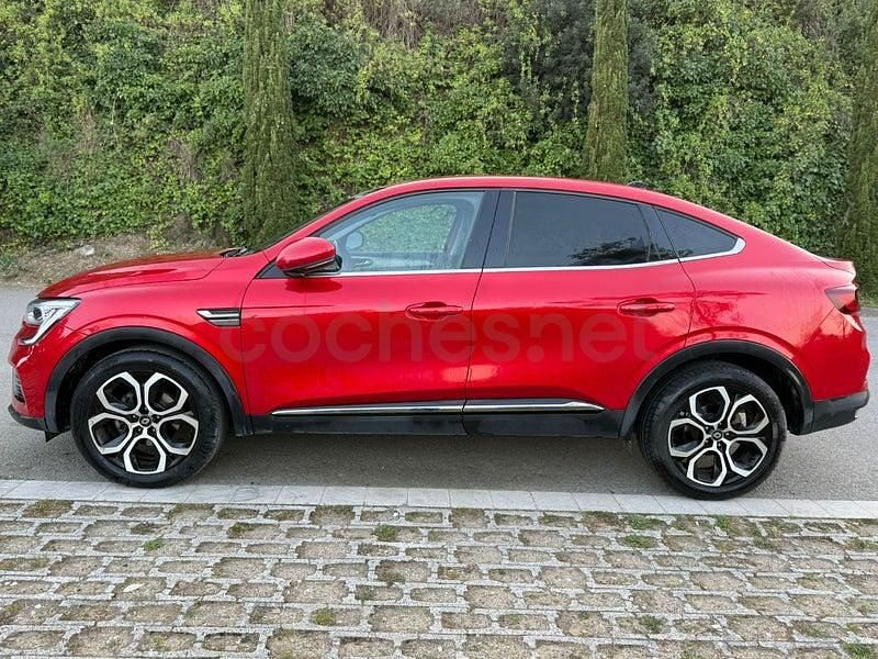 Usado Renault Arkana Zen 140 CV (102 kW) 2021 Rojo SUV