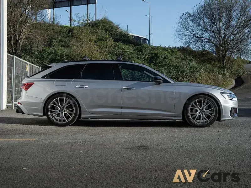 Usado Audi A6 Design 245 CV (180 kW) 2022 Gris / plata Familiar
