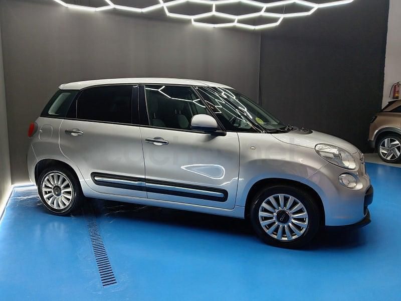 Usado Fiat 500L Lounge 85 CV (62 kW) 2013 Gris / plata Monovolumen