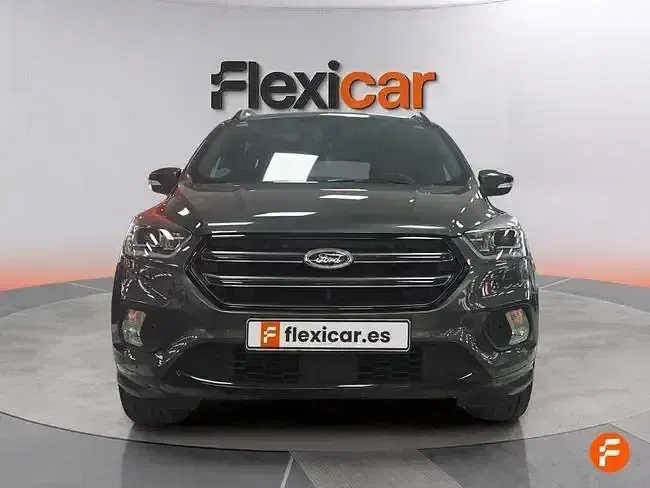 Usado Ford Kuga ST-Line 150 CV (110 kW) 2018 Gris SUV