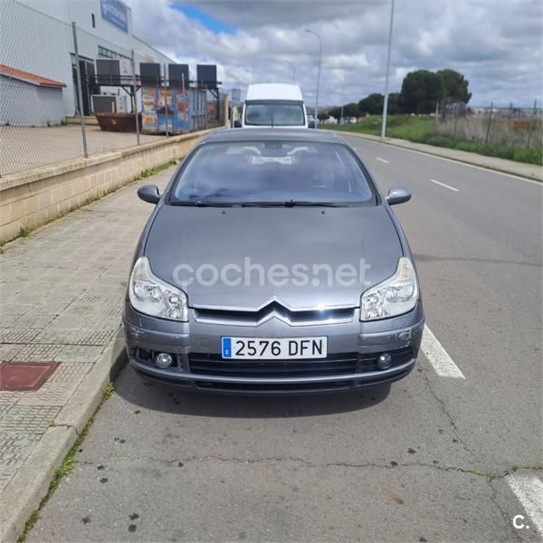 Gris / plata Usado 2005 Citroën C5 Berlina | 2990 € (Buen precio) - Imagen 1/4