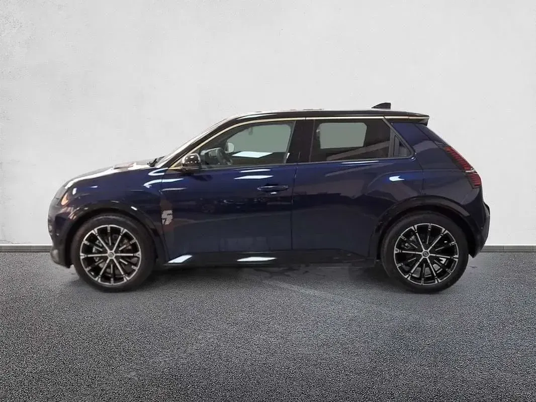 Usado Renault Megane E-Tech Iconic 110 kW (150 CV) 2025 Utilitario