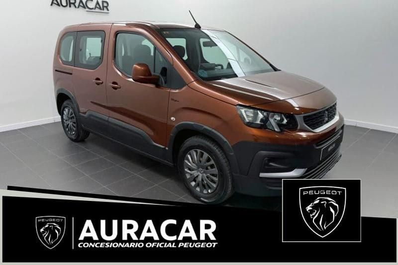 Usado Peugeot Rifter Style 130 CV (95 kW) 2021 Marrón Monovolumen