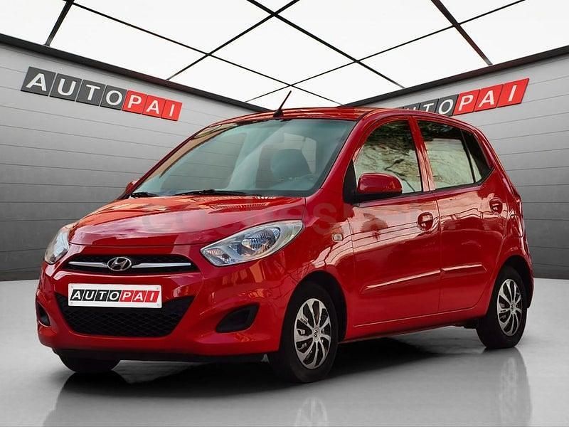 Rojo Usado 2012 Hyundai i10 Classic Utilitario | 4990 € (Precio justo) - Imagen 1/4