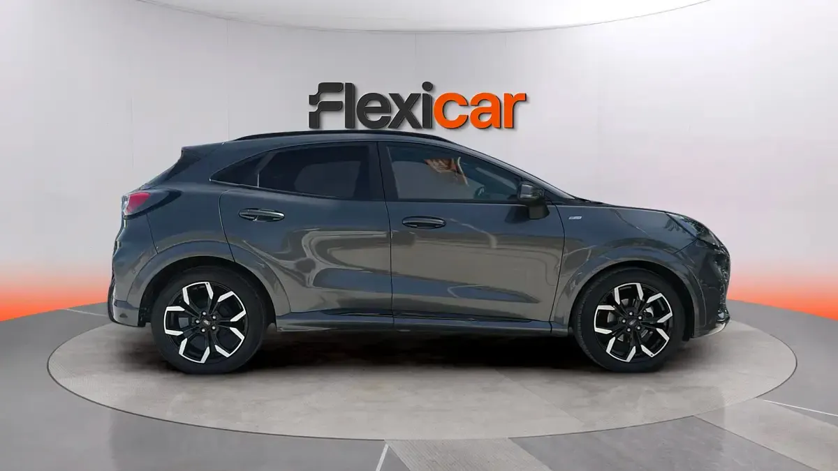 Usado Ford Puma ST-Line X 125 CV (91 kW) 2023 Gris SUV
