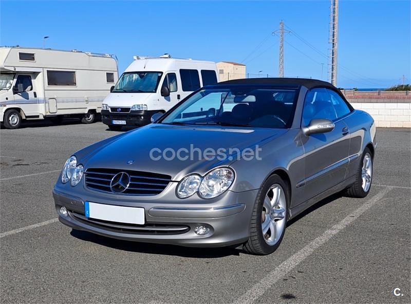 Gris / plata Usado 2004 Mercedes CLK200 Avantgarde Descapotable | 13.990 € - Imagen 1/4
