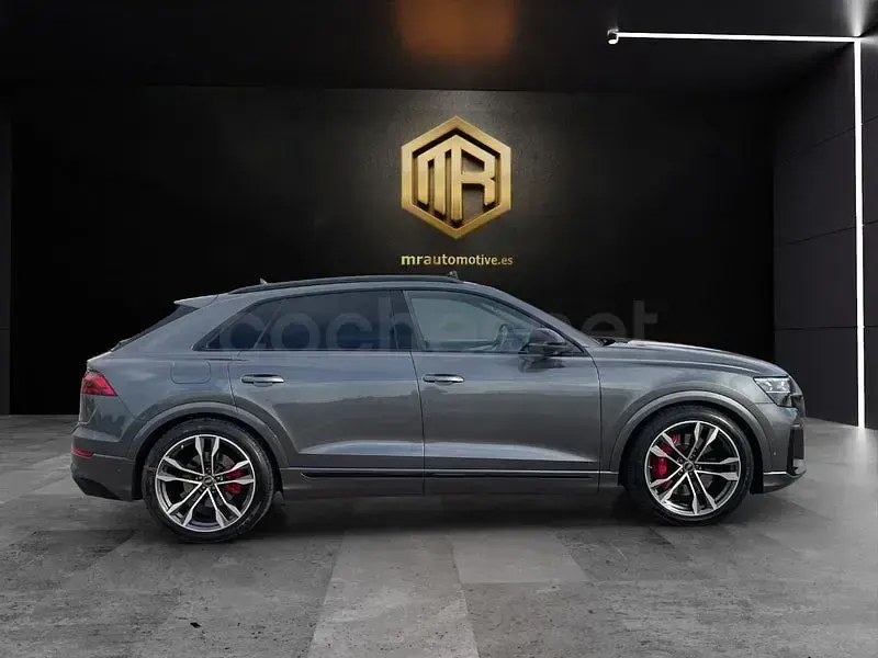 Usado Audi SQ8 507 CV (372 kW) 2024 Gris / plata SUV