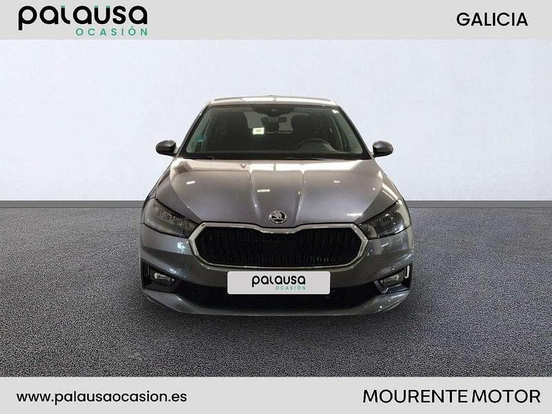 Usado Skoda Fabia 116 CV (85 kW) 2024 Gris Utilitario