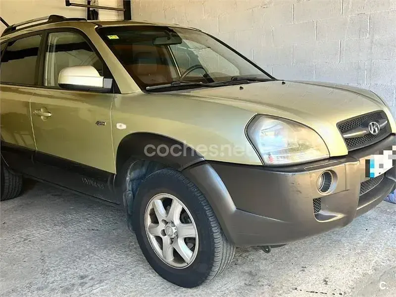 Usado Hyundai Tucson Style 112 CV (82 kW) 2004 Verde SUV