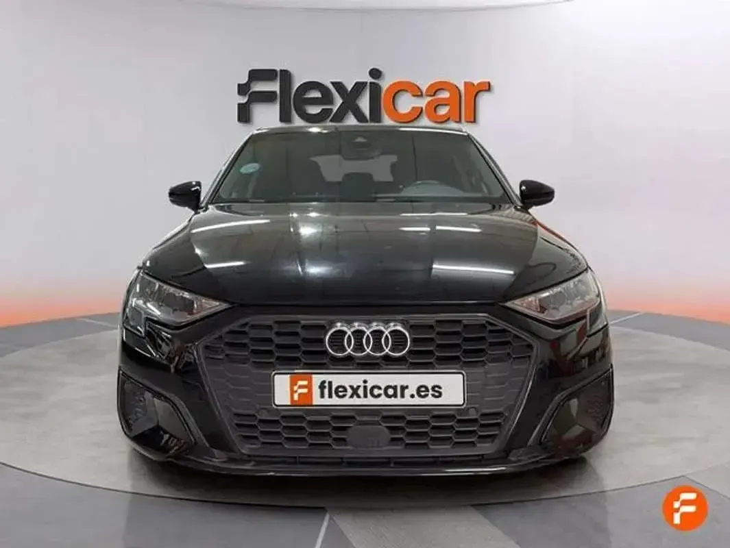Usado Audi A3 Sportback 150 CV (110 kW) 2019 Negro Utilitario