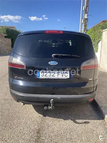 Usado Ford S-MAX Trend 140 CV (102 kW) 2007 Negro Monovolumen