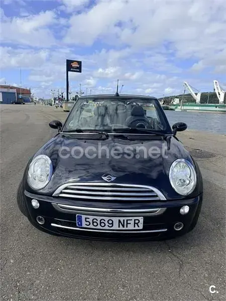 Usado Mini One Cabriolet 90 CV (66 kW) 2006 Negro Descapotable
