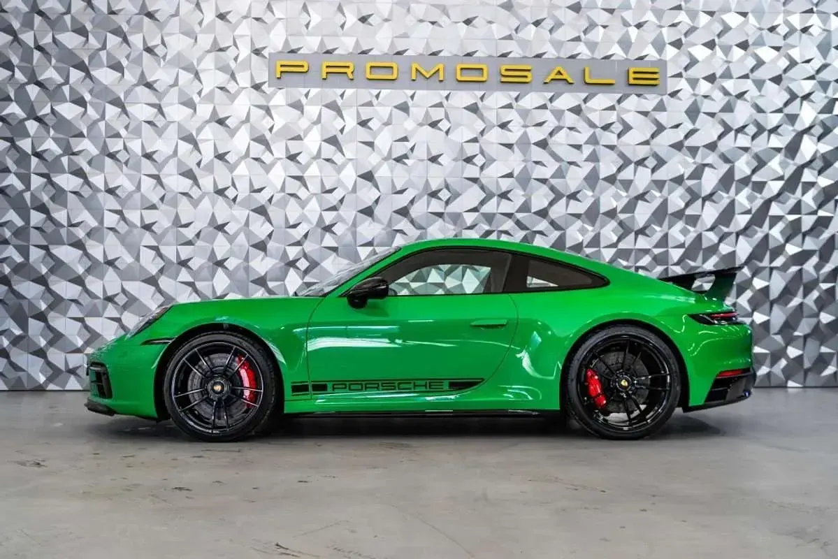 Usado Porsche 911 Carrera GTS 480 CV (353 kW) 2023 Verde Coupe