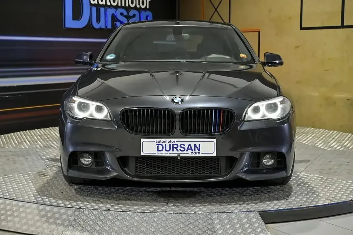 Usado BMW 530 Comfort Edition 261 CV (191 kW) 2014 Gris Familiar