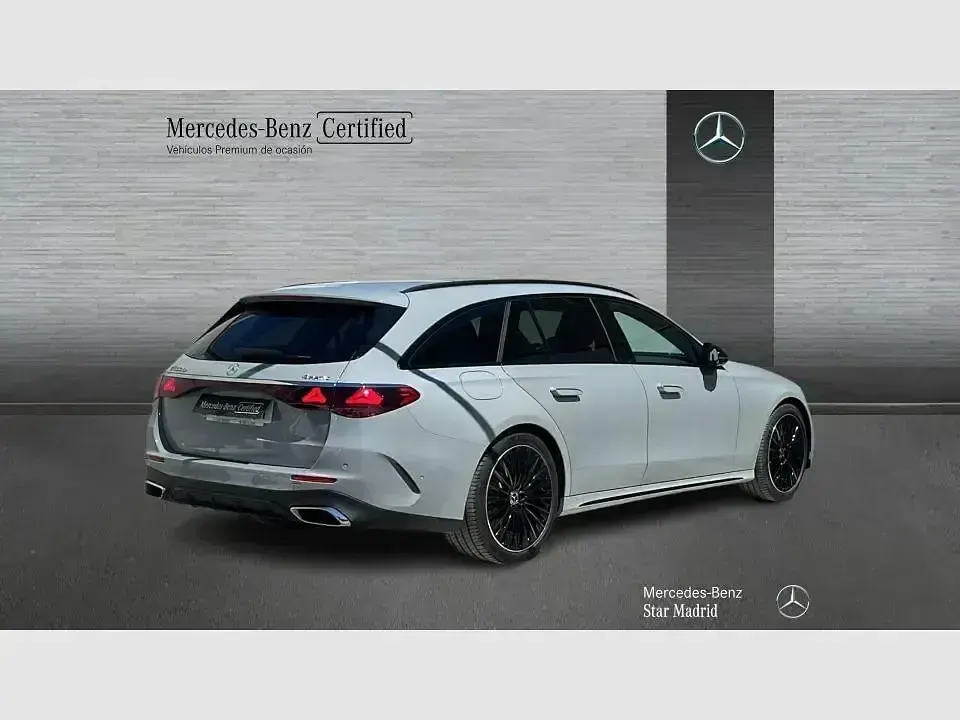 Usado Mercedes E300 313 CV (230 kW) 2025 Otro Familiar