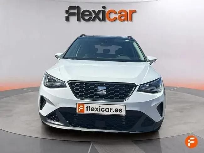 Usado Seat Arona Reference 95 HP (69 kW) 2023 Branco SUV