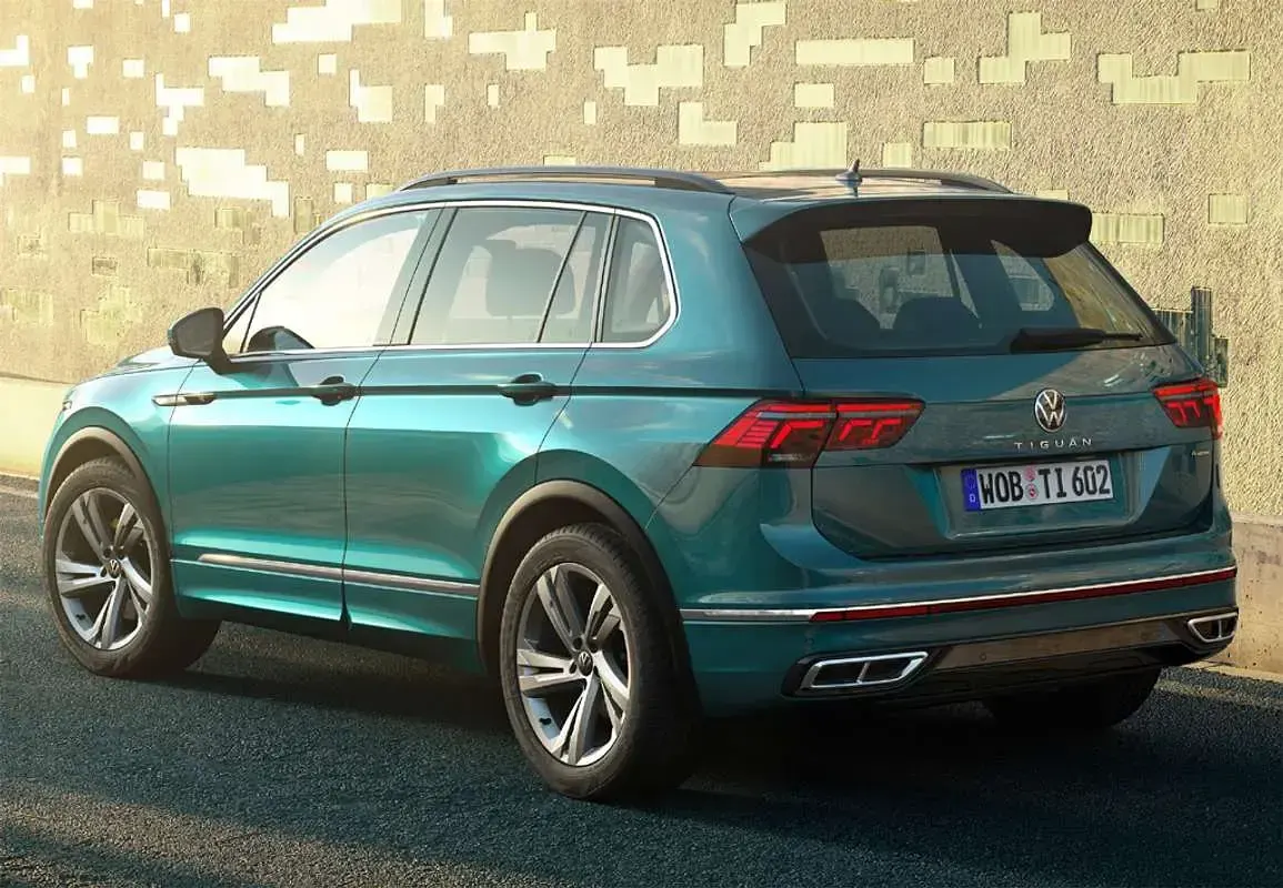 Usado VW Tiguan Life 150 CV (110 kW) 2022 Blanco SUV