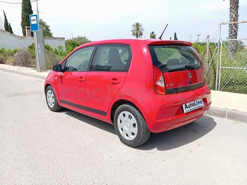 Usado Seat Mii Style 75 CV (55 kW) 2019 Rojo Utilitario