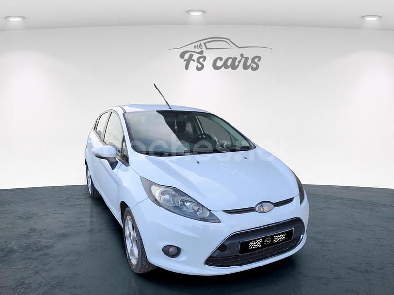 Blanco Usado 2009 Ford Fiesta Trend Berlina | 6990 € (Caro) - Imagen 1/4