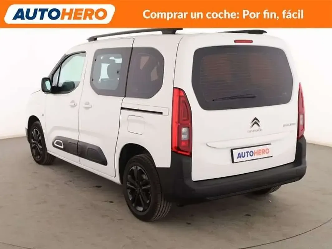 Usado Citroën Berlingo PureTech 110 CV (80 kW) 2020 Blanco Monovolumen