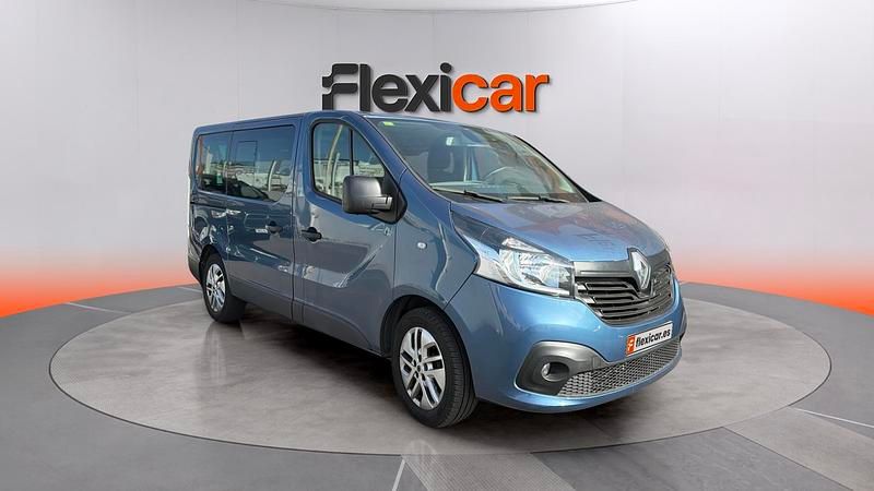 Usado Renault Trafic 120 CV (88 kW) 2018 Azul Monovolumen