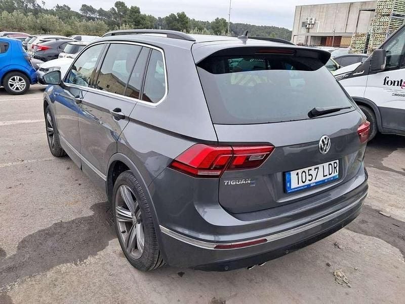 Usado VW Tiguan Advance 150 CV (110 kW) 2019 Gris SUV