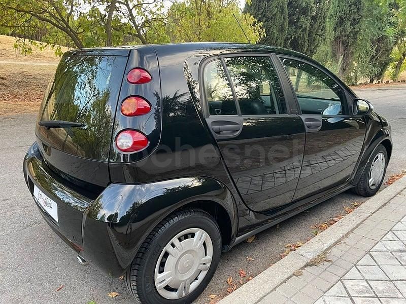 Usado Smart ForFour Passion 75 CV (55 kW) 2006 Negro Utilitario