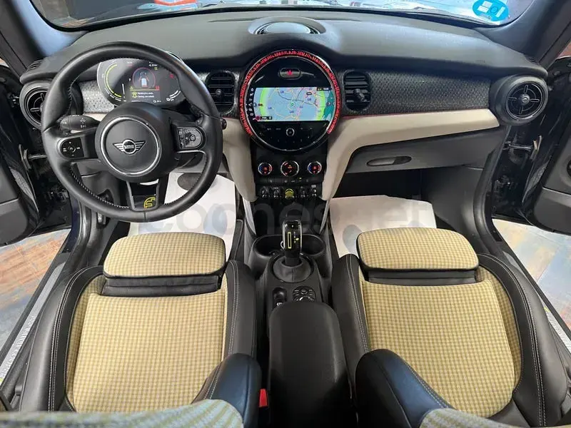 Usado Mini Cooper SE 135 kW (184 CV) 2022 Eléctrico Utilitario