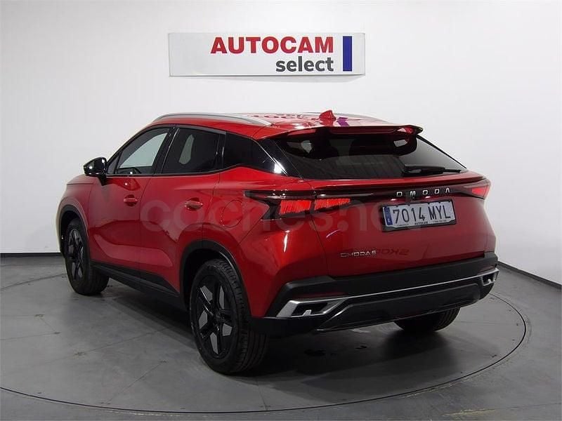 Usado Omoda 5 147 CV (108 kW) 2025 Rojo SUV