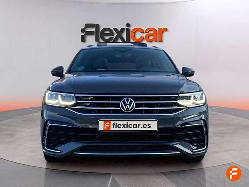Usado VW Tiguan Life 150 CV (110 kW) 2021 Gris SUV