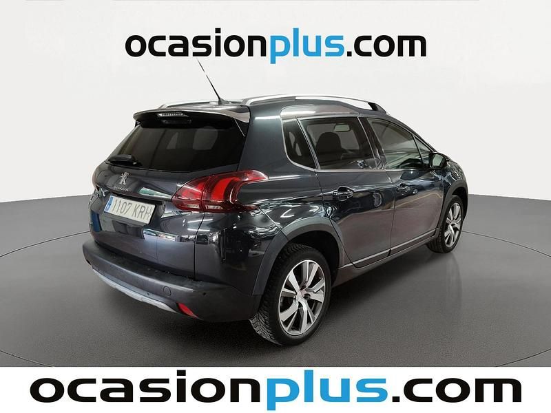 Usado Peugeot 2008 Allure 110 CV (80 kW) 2018 Gris SUV