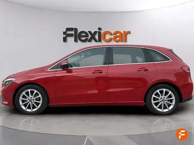 Usado Mercedes B200 150 CV (110 kW) 2019 Rojo Utilitario