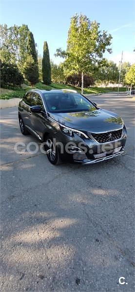 Usado Peugeot 3008 GT-line 130 CV (95 kW) 2019 Gris / plata SUV