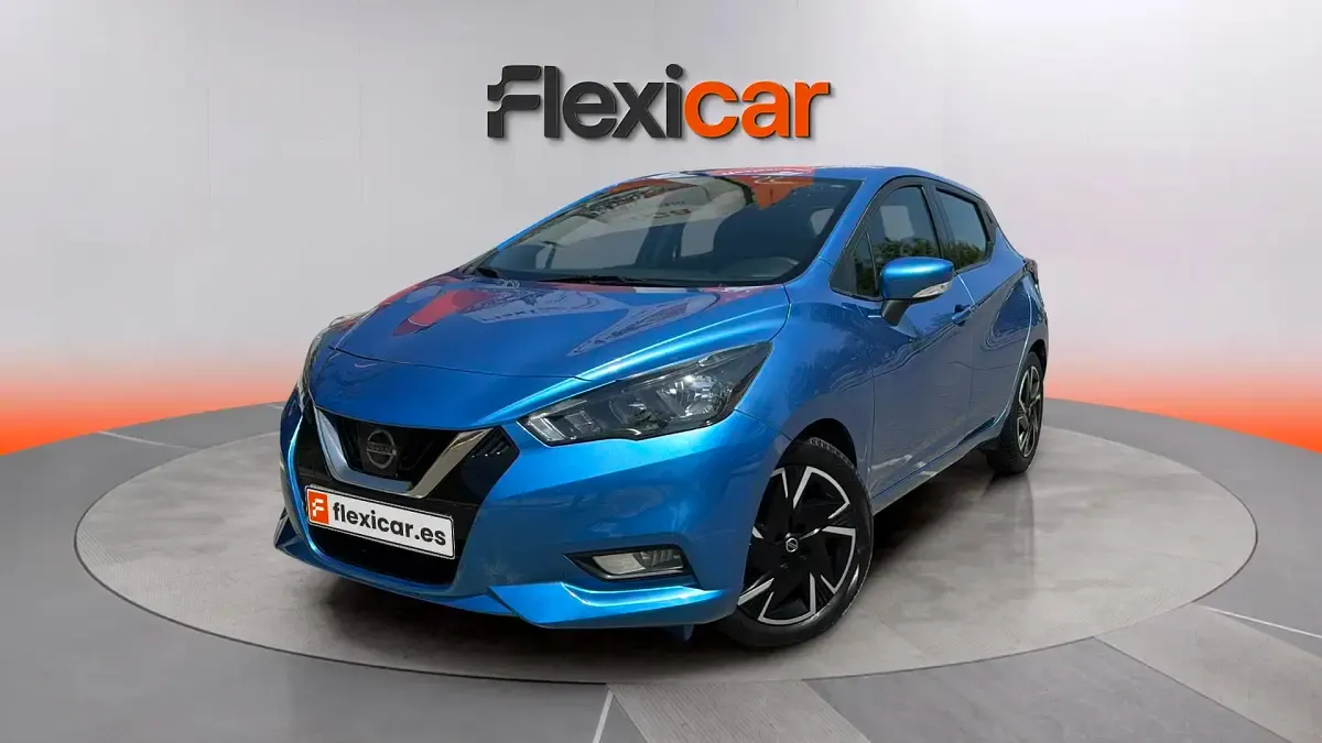 Usado Nissan Micra Acenta 92 CV (67 kW) 2021 Azul Utilitario