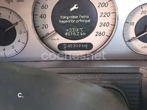 Usado Mercedes E320 Avantgarde 204 CV (150 kW) 2003 Negro Berlina