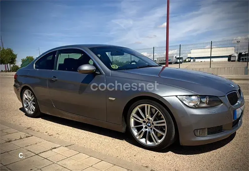 Usado BMW 335 286 CV (210 kW) 2007 Gris / plata Coupe