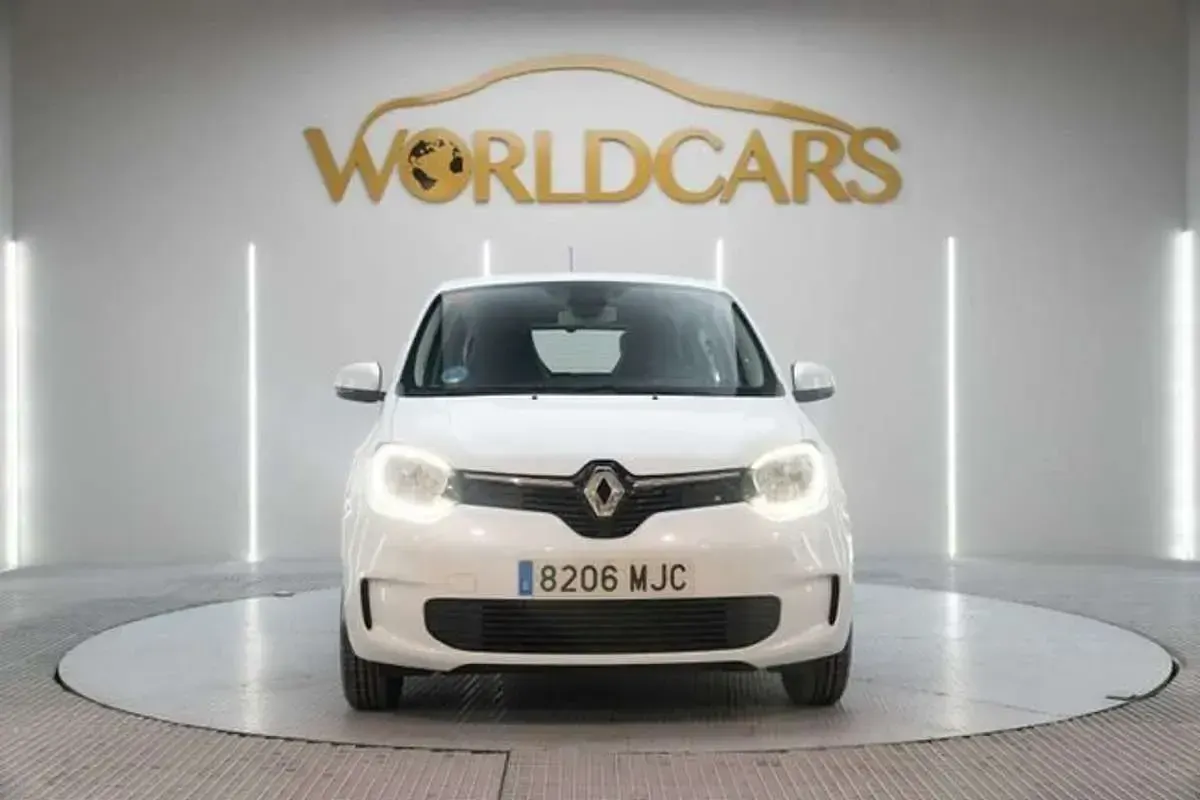 Usado Renault Twingo Zen 65 CV (47 kW) 2021 Blanco Utilitario