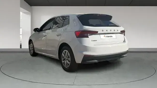 Usado Skoda Fabia 95 CV (69 kW) 2024 Blanco Utilitario
