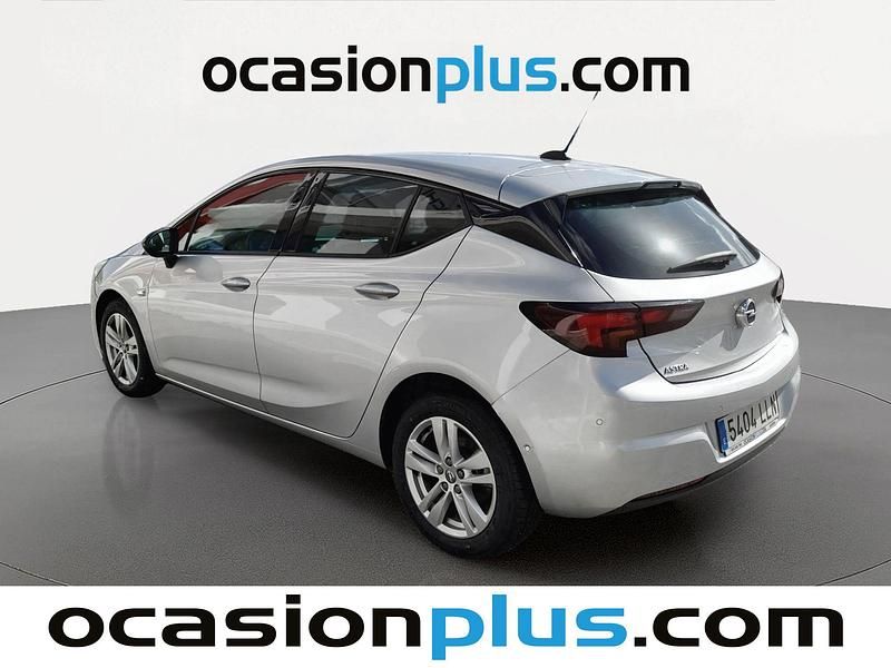 Usado Opel Astra GS Line 110 CV (80 kW) 2020 Gris plata Utilitario