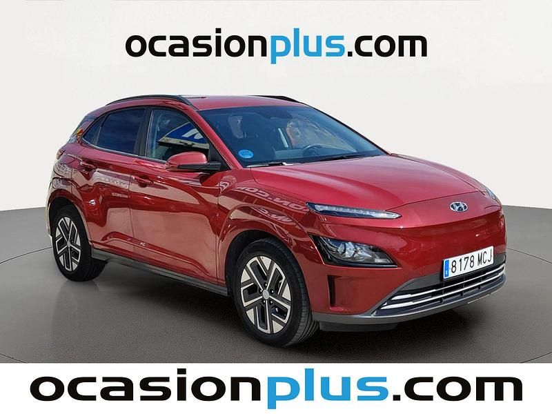 Usado Hyundai Kona 100 kW (136 CV) 2022 Rojo SUV