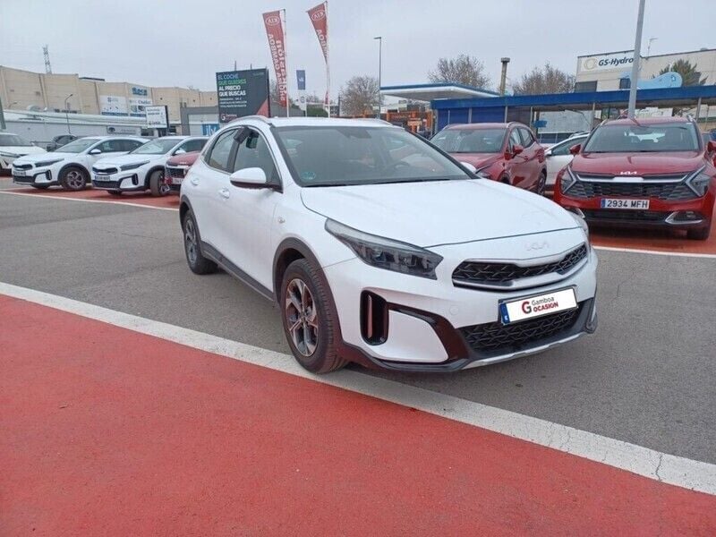 Usado Kia XCeed Active 120 CV (88 kW) 2023 Blanco SUV