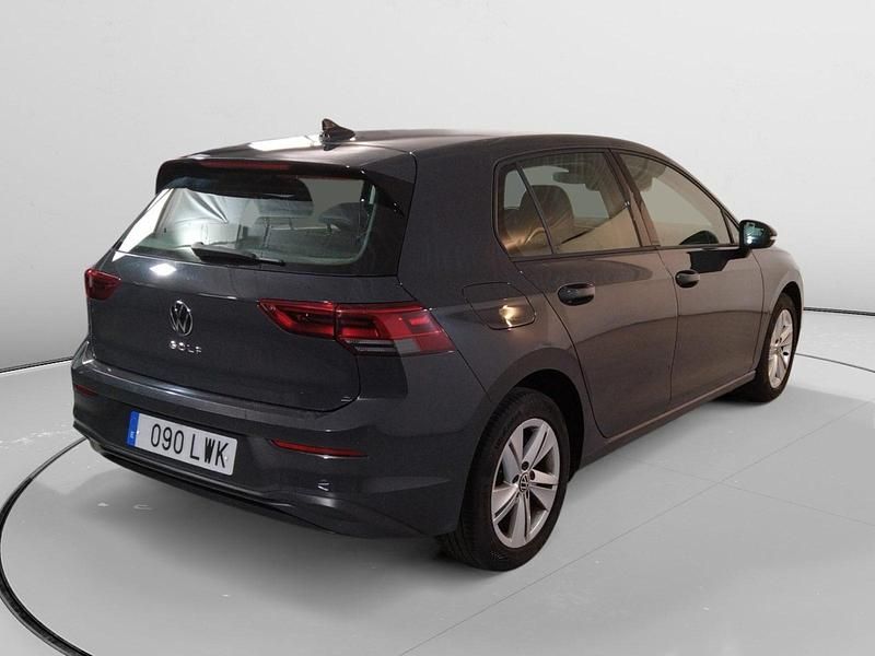 Usado VW Golf VIII 117 CV (86 kW) 2022 Gris Utilitario